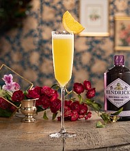 Midsummer Mimosa
1 part Hendrick’s Midsummer Solstice
2 parts Orange Juice
2 parts Sparkling Wine
Garnish with orange slice