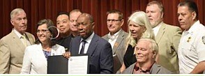 Mayor Sylvester Turner with the HOUSTON – VISION ZERO Executive Leadership