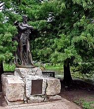 Spirit of the Confederacy statue