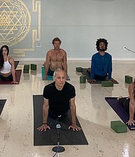 1st row: Marlon Hall, Jazmin Porter, Robert Boustany, Alexandra Charles, Autumn Kiskinis; 2nd row: Lillian Curbeira, Laura DeLaFuente, Kyle Krueger, Austin Dunhill
Photo taken by Saumil Manek