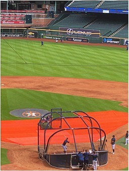 The Houston Astros resumed Summer Camp workouts today after cancelling Monday’s practice due to a slow return of COVID-19 test …