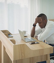 If you're struggling with anxiety and making poor decisions as a result, experts say there are techniques you can use to feel better and make wise choices./Credit:	Shutterstock