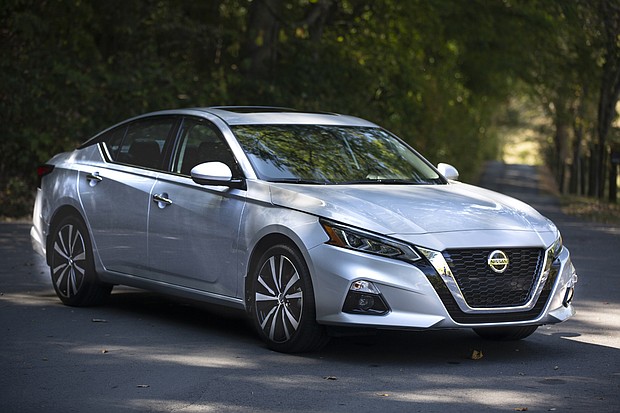 2020 Altima 2.0 Platinum Sedan.