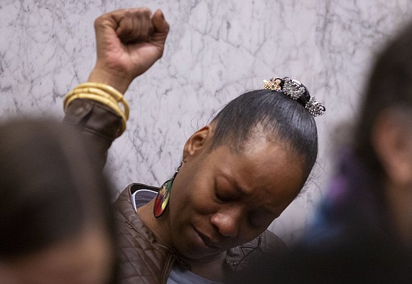 Black woman assaulted by Jeremy Christian during his deadly and racist attacks on TriMet pledges to keep up protests against ... Black woman assaulted by Jeremy Christian during his deadly and racist attacks on TriMet pledges to keep up protests against ...