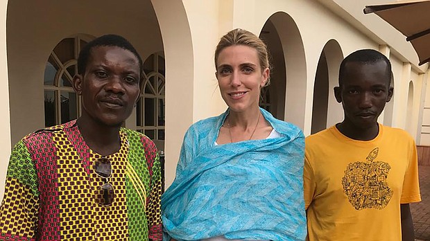 he men purporting to be journalists asked CNN's Clarissa Ward for an interview. It later turned out that they were working for the Russians./Credit:	CNN