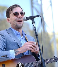 Singer-songwriter Justin Townes Earle has died, according to an announcement from his representatives./Credit:	Scott Dudelson/Getty Images