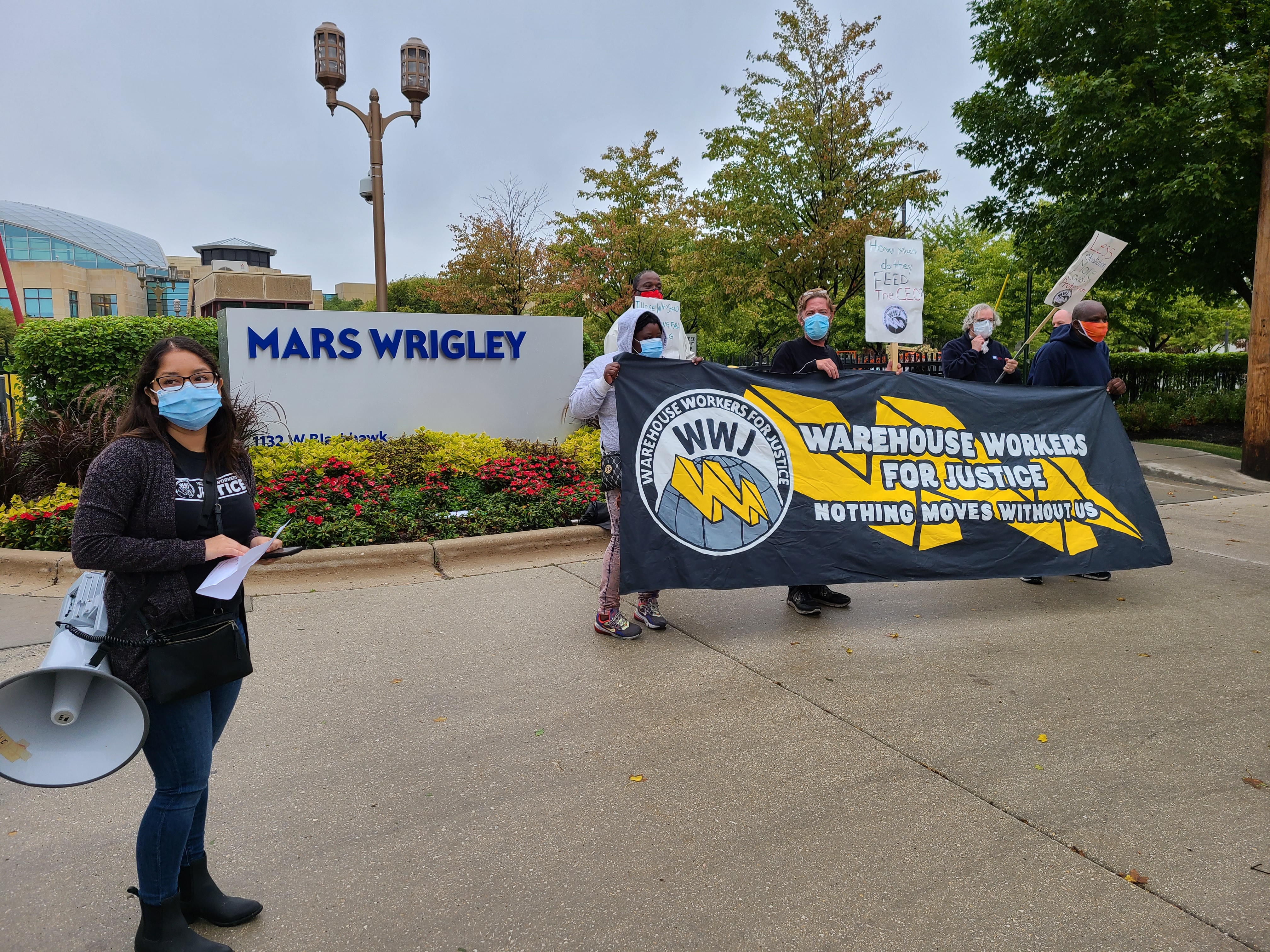 Joliet Warehouse Workers Demand Fair Treatment During Pandemic The Times Weekly Community Newspaper In Chicagoland Metropolitan Area