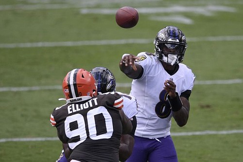 Lamar Jackson’s passing ability was criticized before the 2017 NFL Draft despite throwing for 9,043 yards, 69 touchdowns and finishing ... Lamar Jackson’s passing ability was criticized before the 2017 NFL Draft despite throwing for 9,043 yards, 69 touchdowns and finishing ...