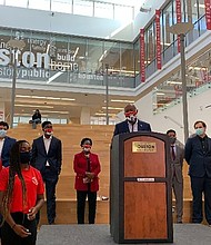Mayor Sylvester Turner announces the Mayor’s Early Vote College Challenge at the University of Houston on the first day of early voting.