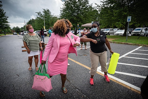 New analysis shows how women helped fuel a Biden fundraising surge.
Credit:	Andre Chung/The Washington Post/Getty Images