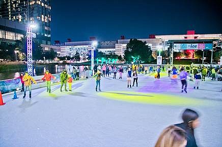 Discovery Green, the 12-acre park in the heart of downtown Houston, announces The Ice powered by Green Mountain Energy will …