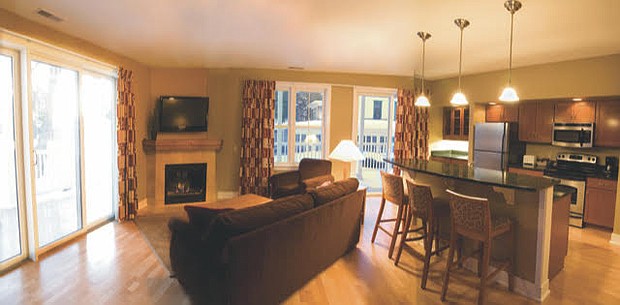 The Elm Park Hotel and The Lake Cottage