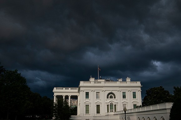 Federal authorities are expected to put back into place a "non-scalable" fence around the entire perimeter of the White House …