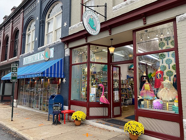 Pufferbellies toy store is seen in Staunton, Virginia.
Credit:	Susan Felton