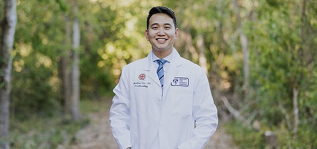 Dr. Jonathan Chin