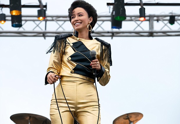 Christian Serratos stars in 'Selena: The Series'
Credit:	Cesar Fuentes Cervantes / NETFLIX