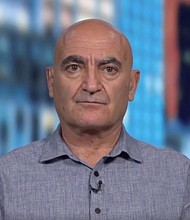 Dr. Moncef Slaoui Moncef Slaoui praised President-elect Joe Biden's plan to ask all Americans to wear masks to curb the spread of the coronavirus.
Credit:	CNN