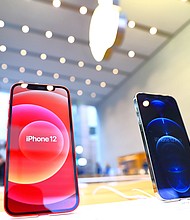 An important heads-up for iPhone owners: Apple is warning customers that its smartphones could interfere with medical devices, including pacemakers.
Credit:	Naoki Nishimura/AFLO/Shutterstock