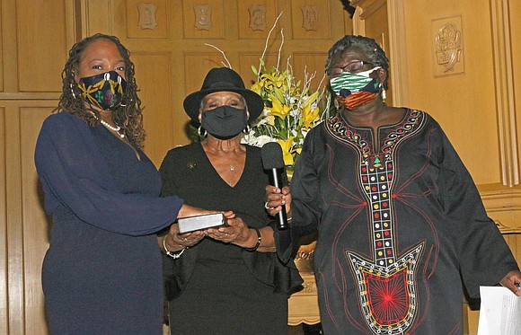 Marcus Garvey Boulevard’s Bethany Baptist Church was the scene for the ceremony of Assemblywoman Stefani L. Zinerman’s inauguration. Marcus Garvey Boulevard’s Bethany Baptist Church was the scene for the ceremony of Assemblywoman Stefani L. Zinerman’s inauguration.