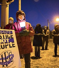 Bloomington anti-death-penalty activist Glenda Breeden holds a lamp while protesting against the execution of Lisa Montgomery and two others.
Credit: Jeremy Hogan/SOPA Images/SIPAPRE/Sipa USA/AP