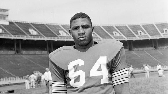 Aurealius Thomas, among the Black college football All-Americans, died Friday, Feb. 5, 2021. He was 86.