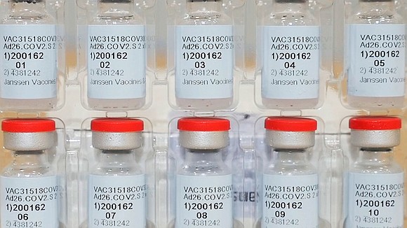 The US is at risk of losing all its recent gains in the battle against Covid-19 as highly contagious variants …