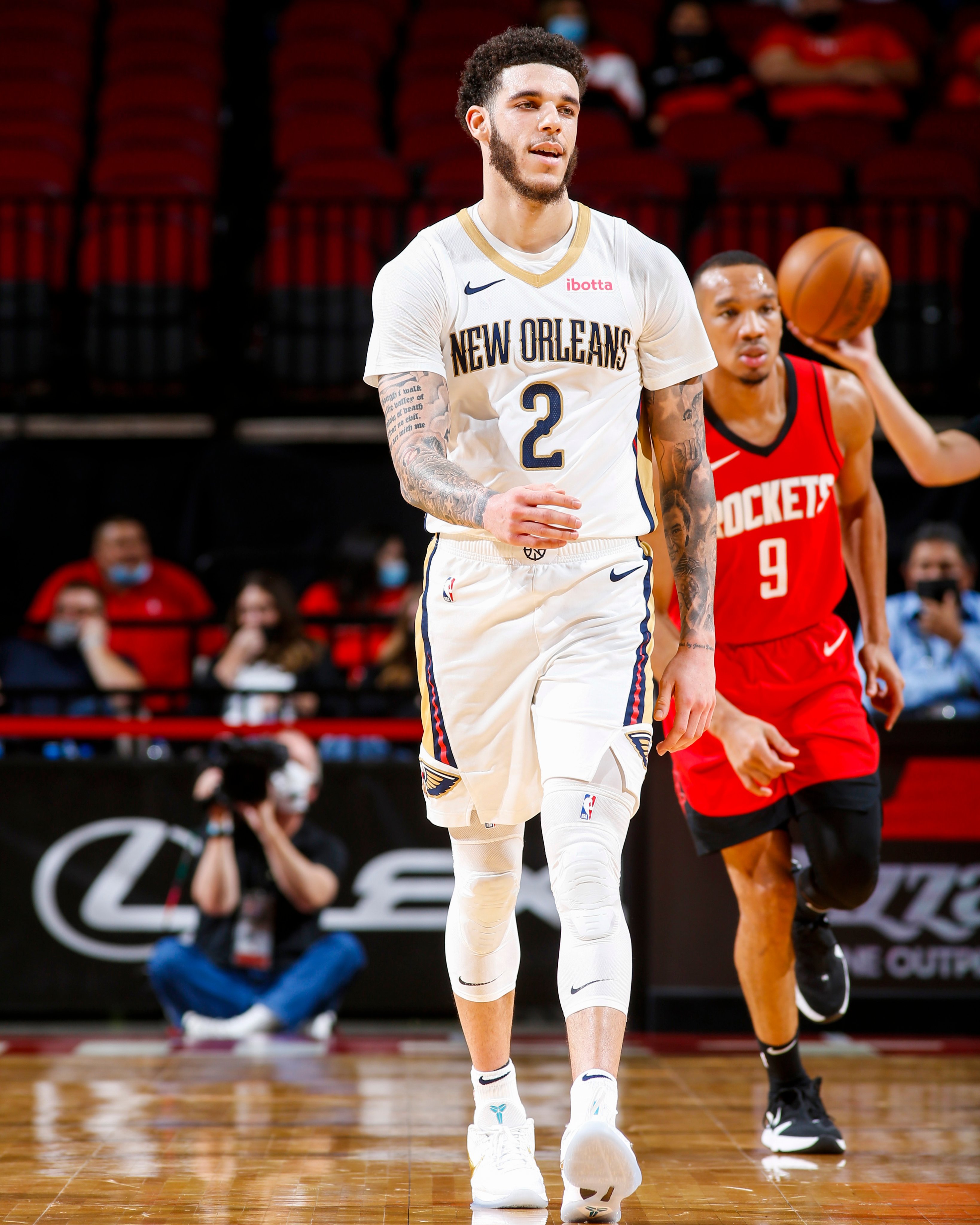 Lonzo Ball Has Career Night From ThreePoint Range To