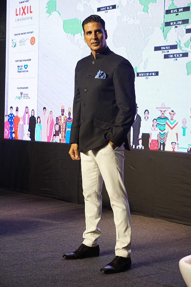 Indian actor Akshay Kumar has become the latest top Bollywood star to test positive for Covid-19, as India's second wave of coronavirus infections tears through its film industry.
Mandatory Credit:	Prodip Guha/Hindustan Times/Getty Images