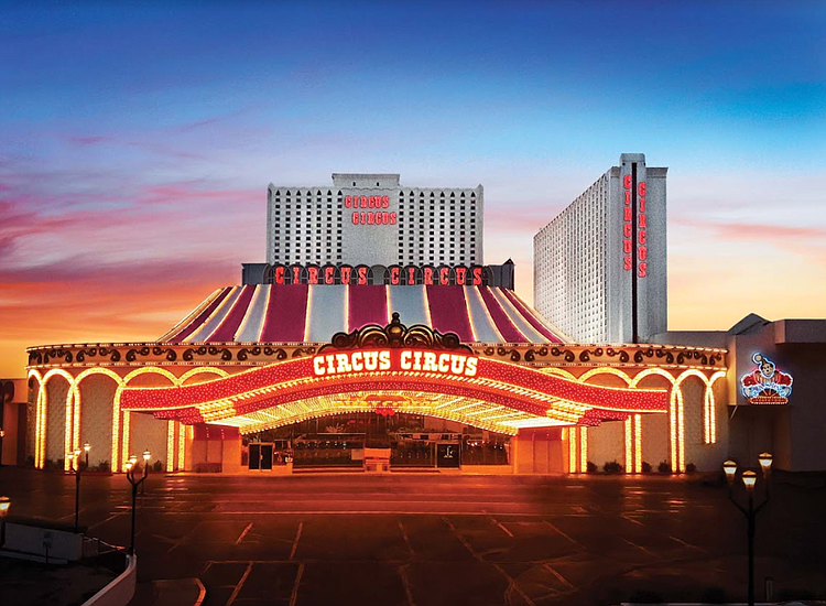Circus Buffet Reopens at Circus Circus Las Vegas Houston Style