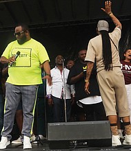 More than 1,000 people relaxed on the lawn of Virginia Union University, enjoying the sounds of local gospel groups at “Juneteenth: Sounds of Freedom Celebration” on Saturday evening. Highlights included performances by the Grammy Award-winning Hezekiah Walker, above, and the VUU Choir, led by David Bratton.