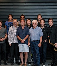 Jerry MacDonald, CWMP President & CEO; Bob Roux, President of US Concerts for Live Nation; and all Chicago band members.