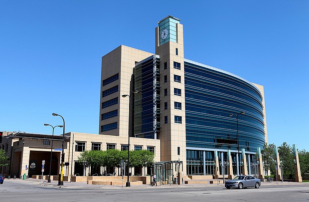 The Federal Reserve Bank of Minneapolis is requiring all current employees to be fully vaccinated against Covid-19 by the end of August. The vaccination policy will also apply to the bank's future hires.
Mandatory Credit:	Raymond Boyd/Michael Ochs Archives/Getty Images