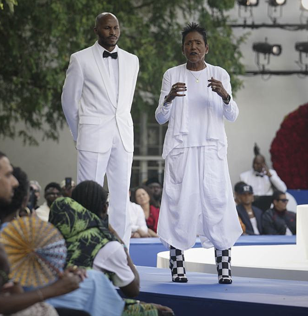 Elaine Brown, center, former leader of the Black Panthers