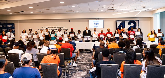 On Sunday, the Astros Youth Academy hosted their College Signing Day at Minute Maid Park to recognize players that are …