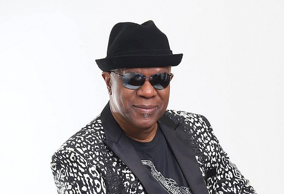 Dennis “Dee Tee” Thomas, a founding member of the long-running, Grammy Award-winning soul-funk band Kool & the Gang, has died. ...