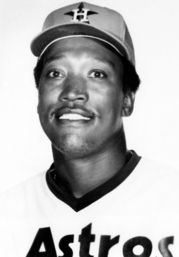Former Houston Astros pitcher James Rodney 'J.R.' Richard dies at
