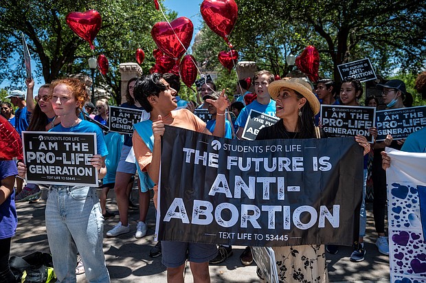 Texas 6-week abortion ban lets private citizens sue abortion providers in an unprecedented legal approach. Abortion protesters here stand outside the Texas state capitol on May 29, in Austin, Texas.
Mandatory Credit:	Sergio Flores/Getty Images