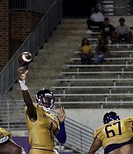 Quarterback Jawon Pass