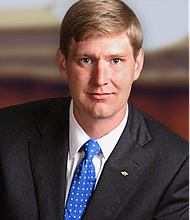 The Honorable Kyle Carter ’00 — judge of the 125th District Court in Harris County — is the 2021 recipient of South Texas College of Law Houston’s Public Service Award, presented by the law school’s Alumni Association.