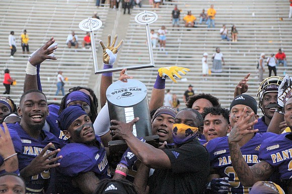 DALLAS -- Prairie View A&M University (3-1) football team extended their State Fair Classic winning streak to four as they …