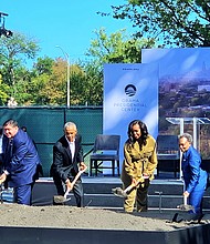 President Barack Obama and Former First Lady Michelle Obama were joined by Illinois Governor JB Pritzker, Chicago Mayor Lori Lightfoot, and Aldermen Leslie Hairston and Greg Mitchell, for the groundbreaking of the Obama Presidents Center. Photo by Tia Carol Jones