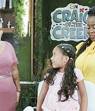 Francis Hall and her daughter Haydee Bell join celebrity hairstylist Kim Kimble in “Protective Styling,” the second episode of “My HAIRstory!,” a 3-part tutorial series celebrating Black hair and featuring styles from Cartoon Network’s Craig of the Creek. PRNewsFoto/Cartoon Network