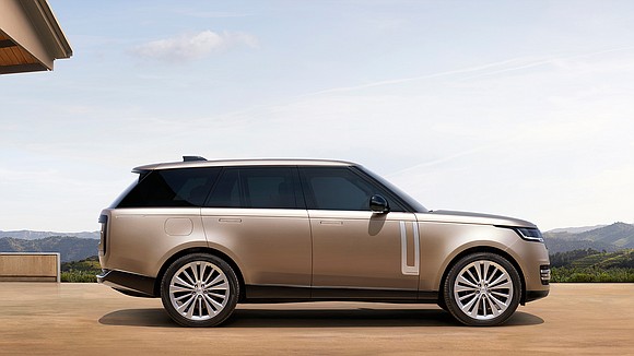 Land Rover just unveiled what will be the first new, redesigned Range Rover in a decade. This is only the …