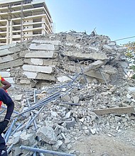 The building that collapsed in Lagos, Nigeria on Monday.
Mandatory Credit:	CNN/Stephanie Busari