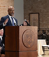 (Photos below by Jeff Fitlow)