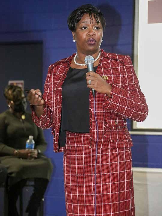 Village of Lynwood President Jada Curry speaks to residents during State of Village Town Hall Meeting. During the meeting residents were provided with an update from Village officials about its progress.Photos provided by Natalie Oliver
