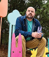 Welcoming home, Jeffie Brewer to Palestine to share his love of art and his amazing sculptures that are internationally acclaimed.