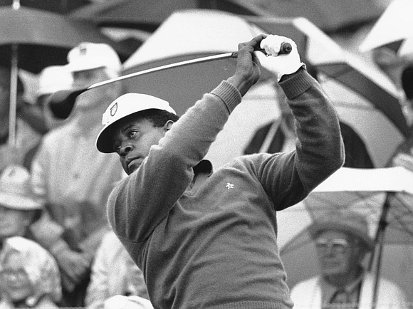 Lee Elder, who was the first Black golfer to play at the Masters, died early Sunday morning at the age …