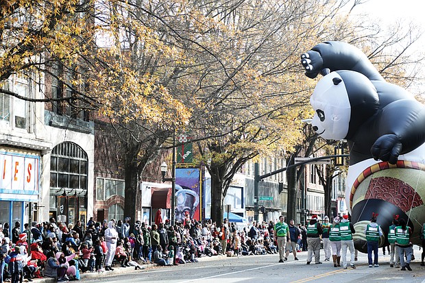 On Saturday, more than 85 units in the 38th Annual Dominion Energy Christmas Parade made the 21⁄2-mile trek down Broad Street to the delight of young and old alike who clapped, cheered, waved and laughed as huge inflatable characters passed by, like Patient First’s Kung Fu Panda and the Puritan Cleaners’ vest-wearing bear.