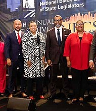 A panel comprised civic and social justice leaders discussed “Charting the Course for Our Communities” at NBCSL’s Annual Legislative Conference. Pictured from left to right: Cheryl Pryor, Indiana State Representative; Janice L. Mathis, Executive Director National Council of Negro
Women; Carlos Moore, Judge and National Bar Association President; Shavon Arline-Bradley, Principal R.E.A.C.H. Beyond and President, Delta 4 Women in Action; Derrick Johnson, President of the NAACP; Melanie Campbell, President, National Coalition on Black Civic Participation; and Marc Morial, President, National Urban League. National Black Caucus of State Legislators.